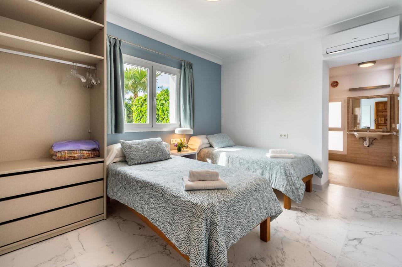Villa Can Joan I - Fantastic Sunset Views And Family Friendly - San Antonio  Buitenkant foto