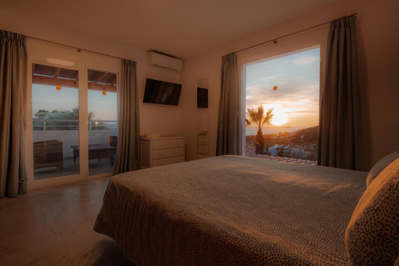 Villa Can Joan I - Fantastic Sunset Views And Family Friendly - San Antonio  Buitenkant foto